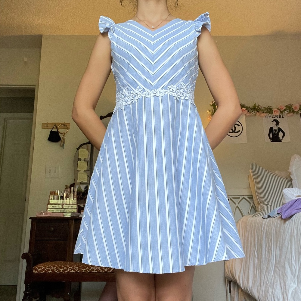 Girls dress Rare edition